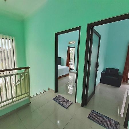 Villa 3 Bedroom Edelweis No. 7 Near Museum Angkut บาตู ภายนอก รูปภาพ